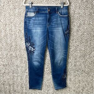 White House Black Market Jeans Womens 8 The Skinny Crop Floral Embroidered Denim